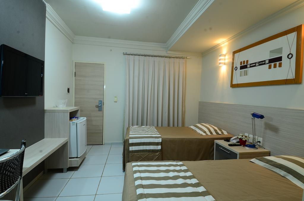 Vitoria Palace Hotel Mossoró Oda fotoğraf